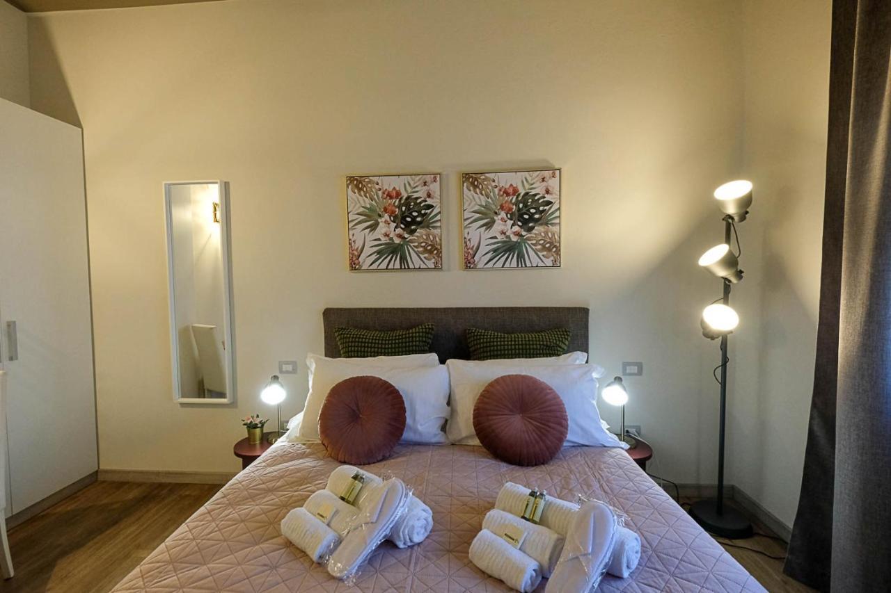 Verona Suites And Rooms Exterior photo